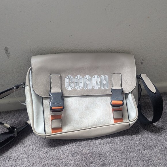 Track Messenger In Colorblock Signature Canvas With Coach - Picture 1 of 6